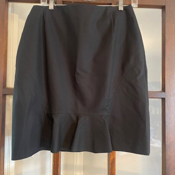 Lafayette 148 Black Pencil Skirt, Size 12 - Picture 4 of 4